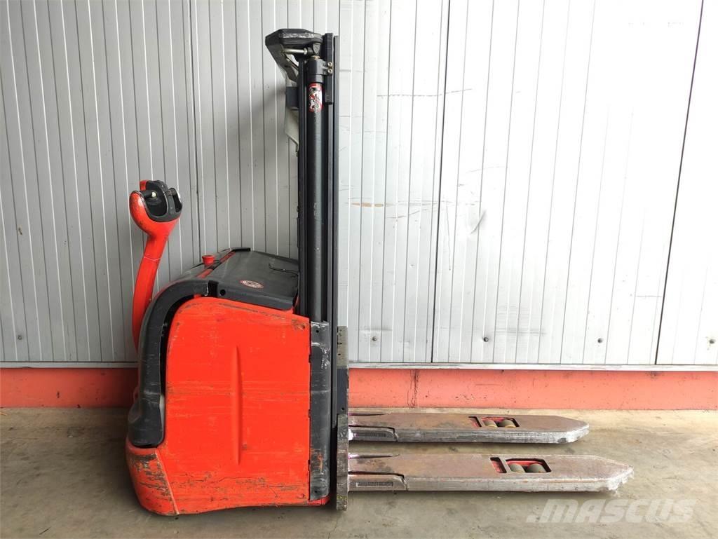 Linde L14-372 Колички високоповдигачи с теглич
