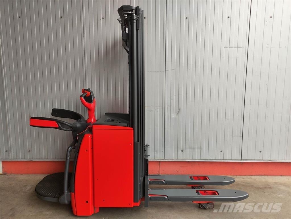 Linde L14 APi (LACK NEU) Колички високоповдигачи с теглич