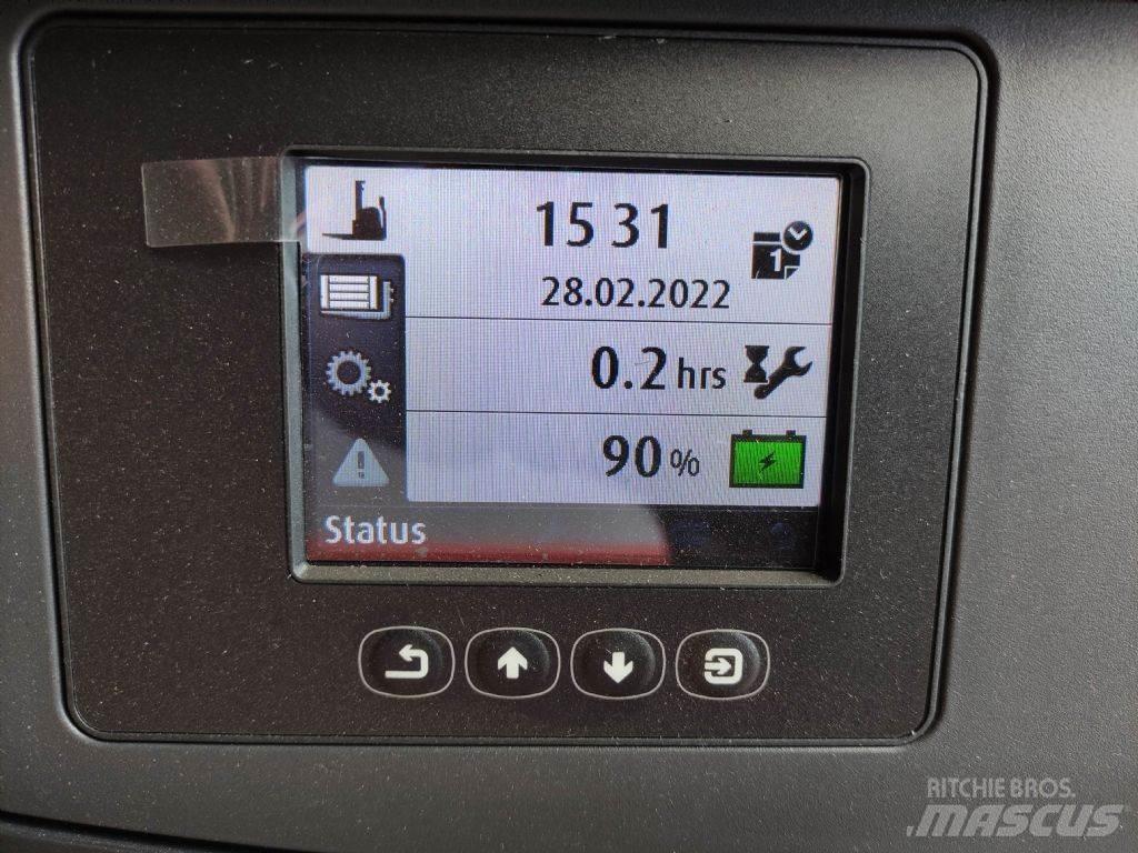 Linde L14i-1173 Колички високоповдигачи с теглич