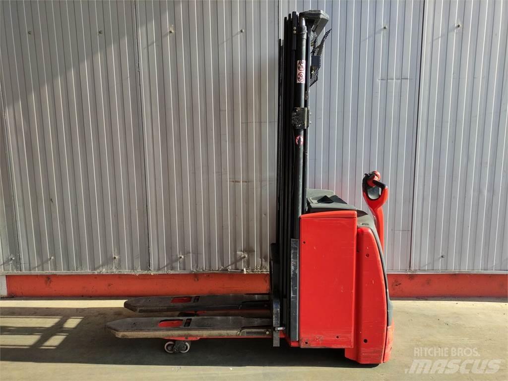 Linde L14i-1173 Колички високоповдигачи с теглич