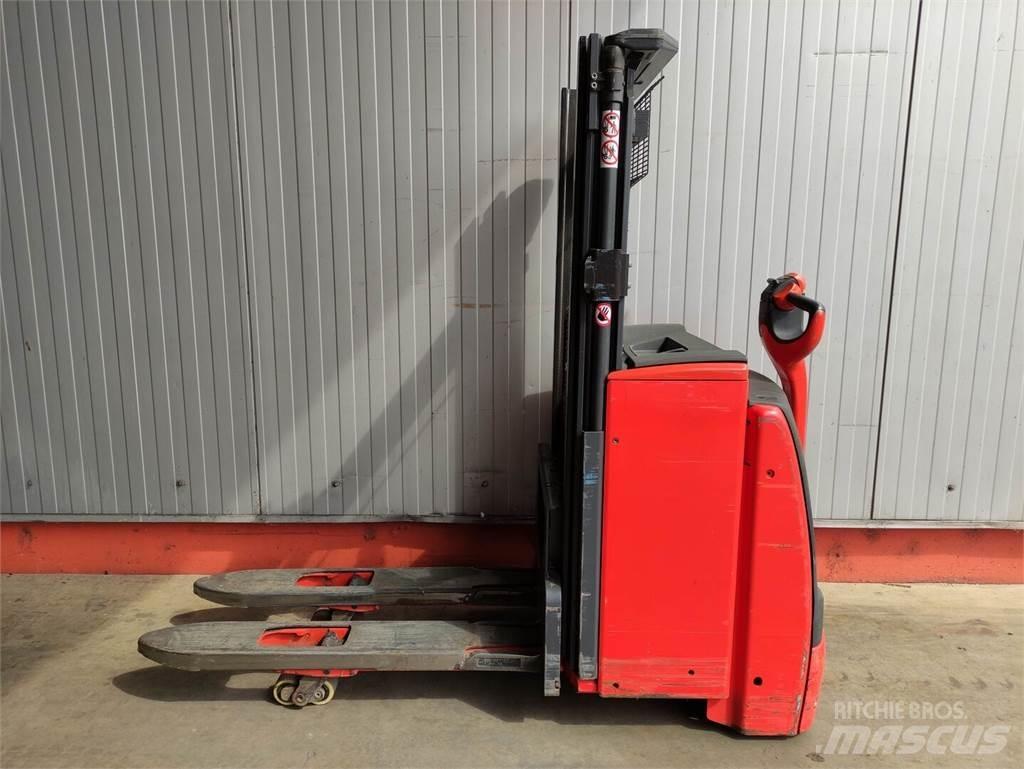 Linde L14i-1173 Колички високоповдигачи с теглич