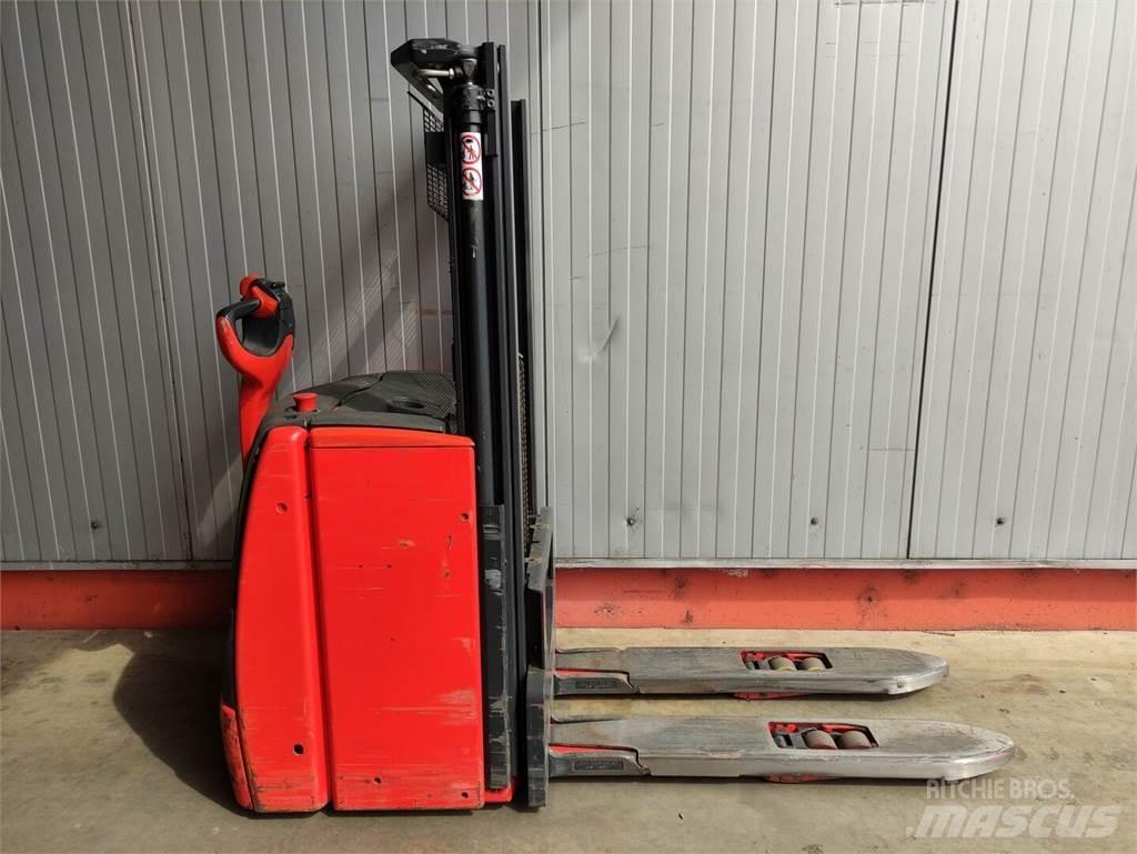 Linde L14i-1173 Колички високоповдигачи с теглич