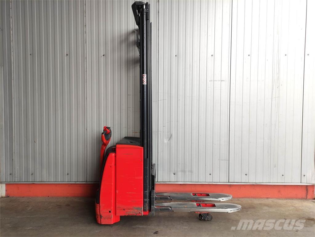 Linde L14i-1173 Колички високоповдигачи с теглич