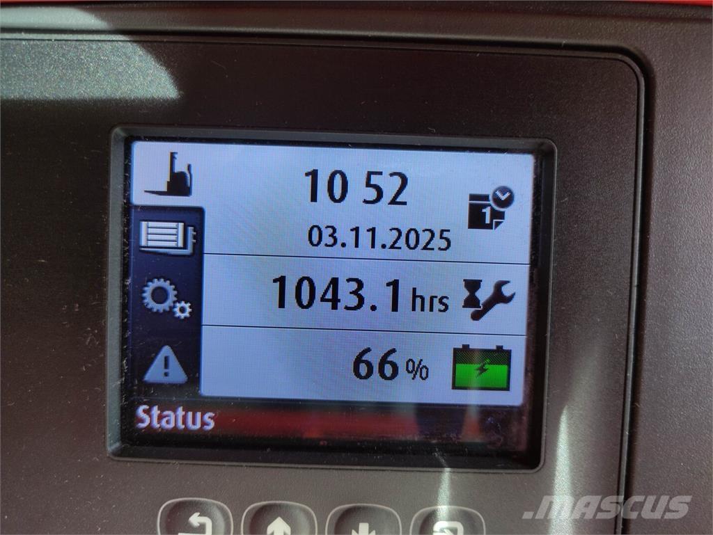 Linde L14i-1173 Колички високоповдигачи с теглич