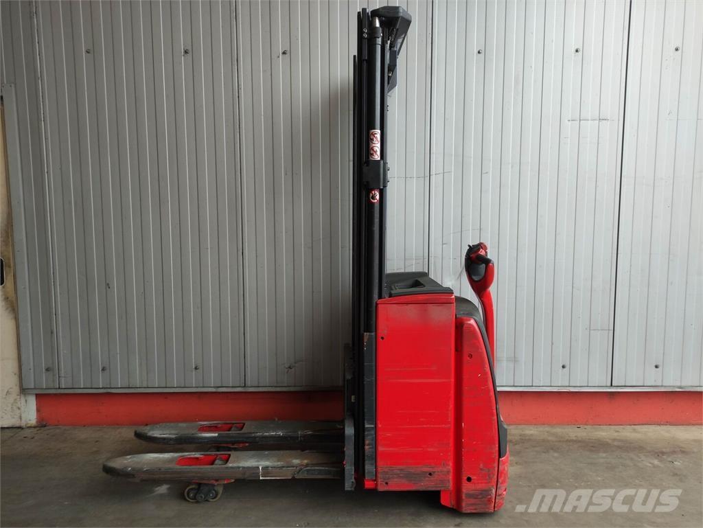 Linde L14i-1173 Колички високоповдигачи с теглич