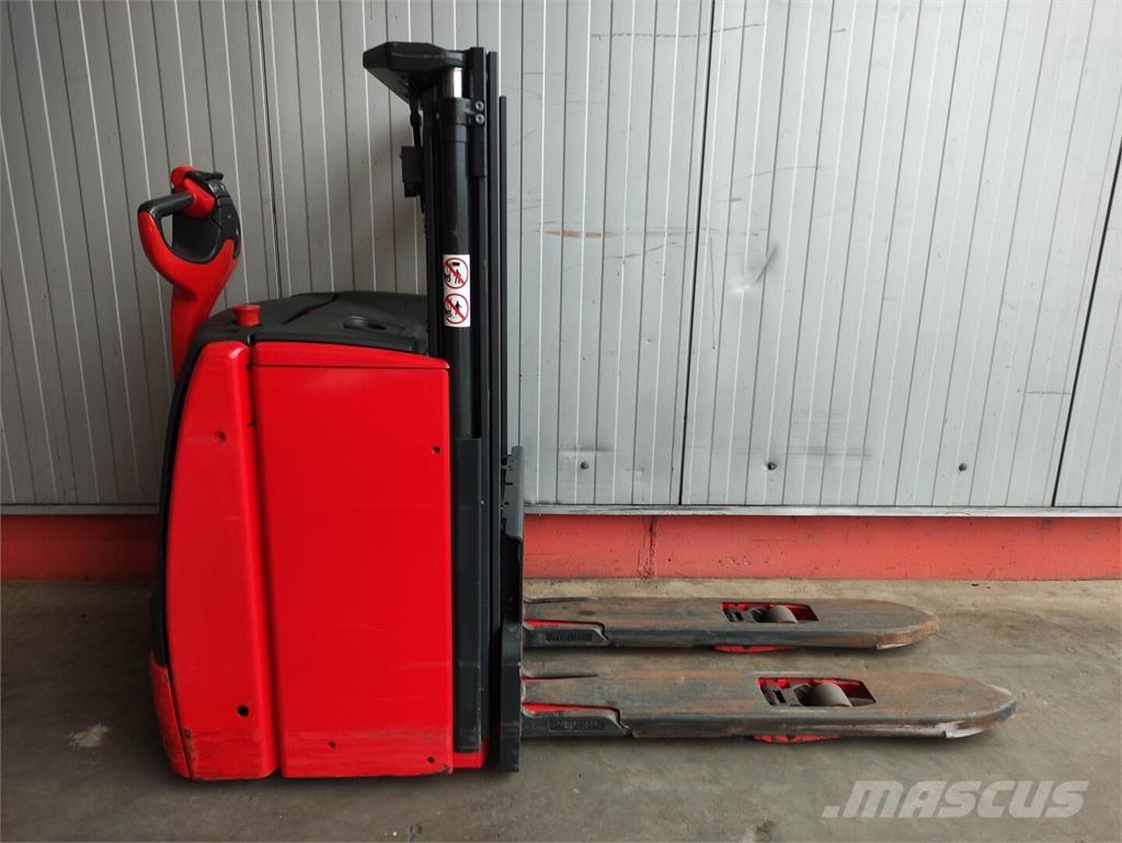 Linde L14i-1173 Колички високоповдигачи с теглич