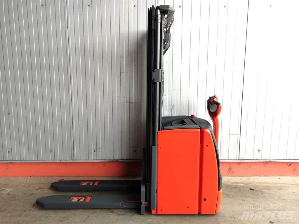 Linde L16-1173 Колички високоповдигачи с теглич
