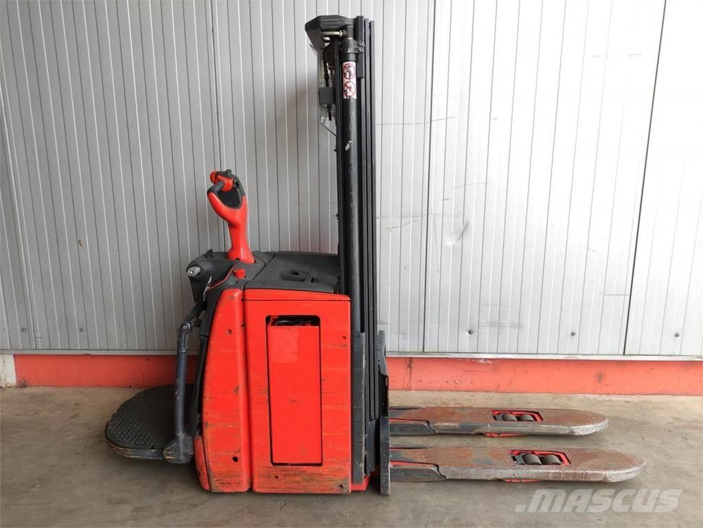 Linde L16APi-1173 Колички високоповдигачи с теглич