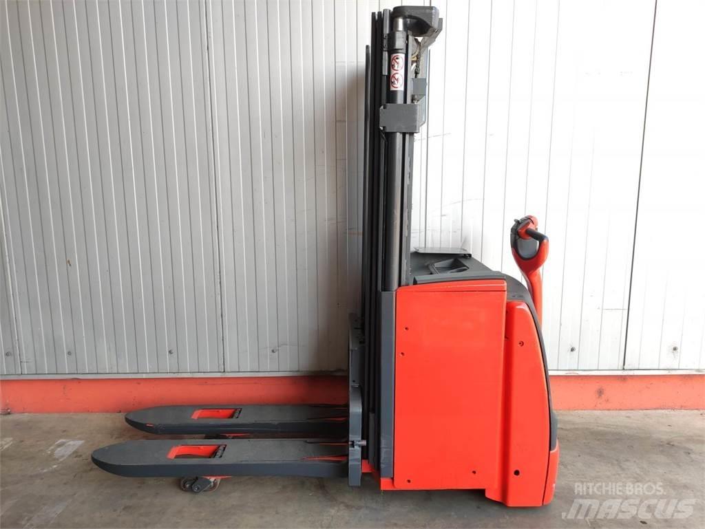 Linde L20i-1173 Колички високоповдигачи с теглич