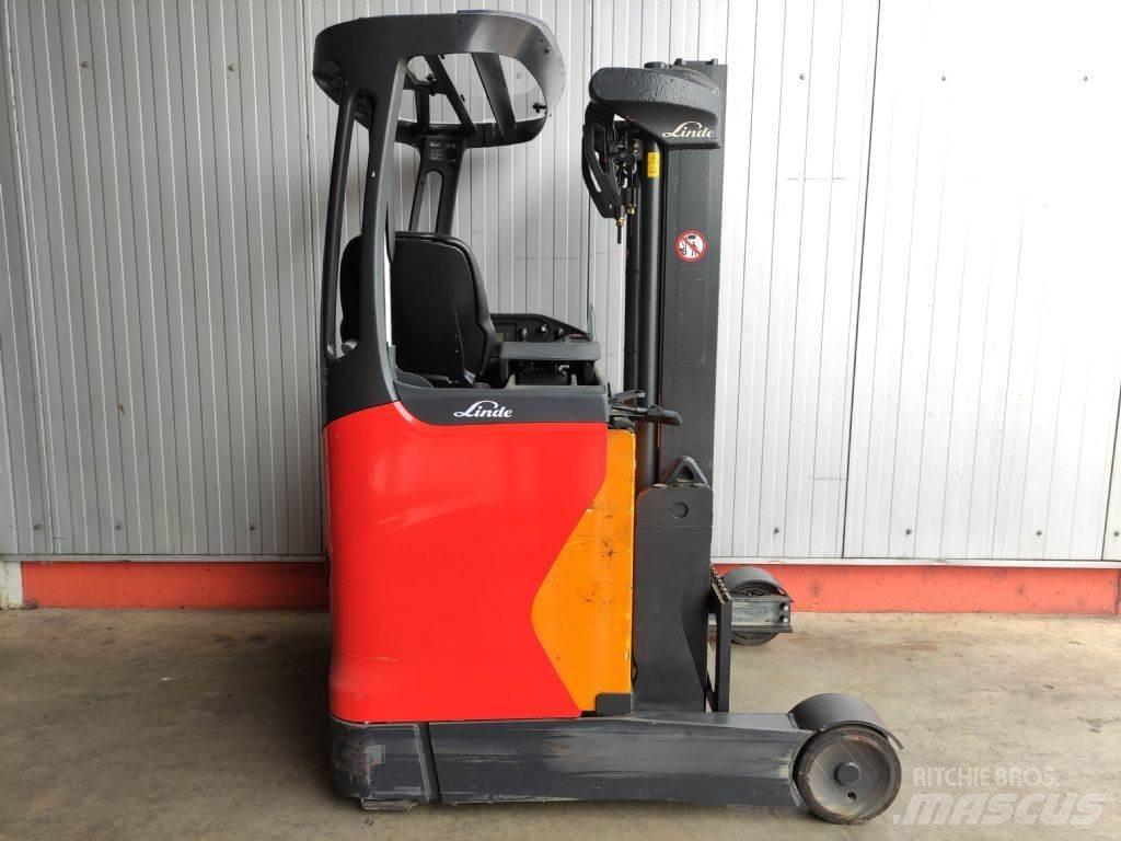 Linde R10B-01-112 Ретрак/ Високоповдигач с изместване на вилката напред