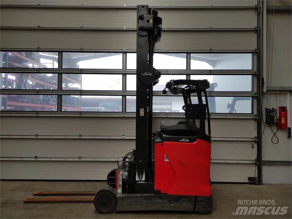 Linde R20-1120 Ретрак/ Високоповдигач с изместване на вилката напред