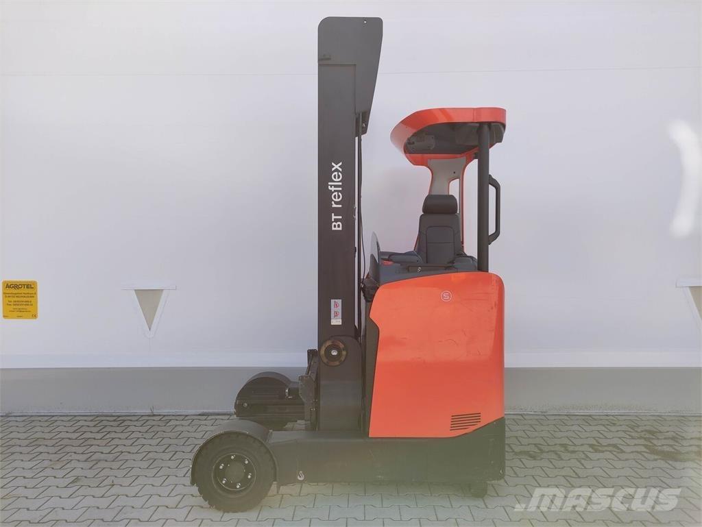 Toyota RRE160HH Ретрак/ Високоповдигач с изместване на вилката напред