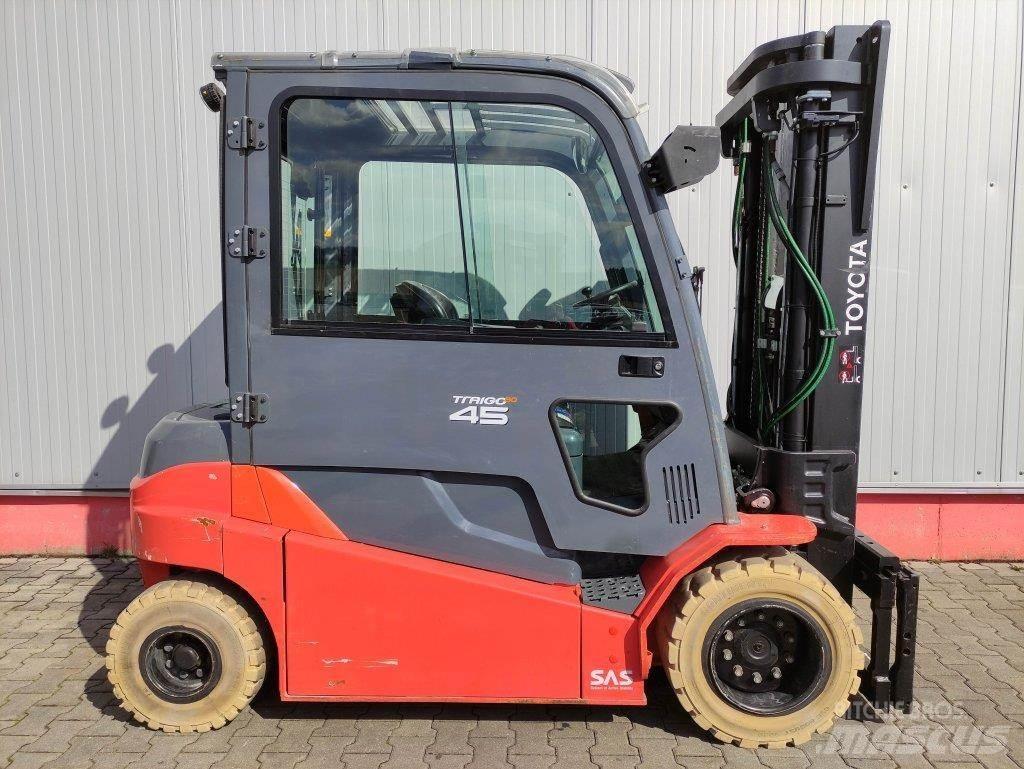 Toyota Traigo 80-8FBMT45 Електрически вилични кари-повдигачи