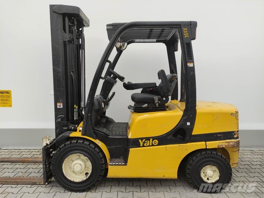 Yale GDP35VXE2445 Дизелови камиони